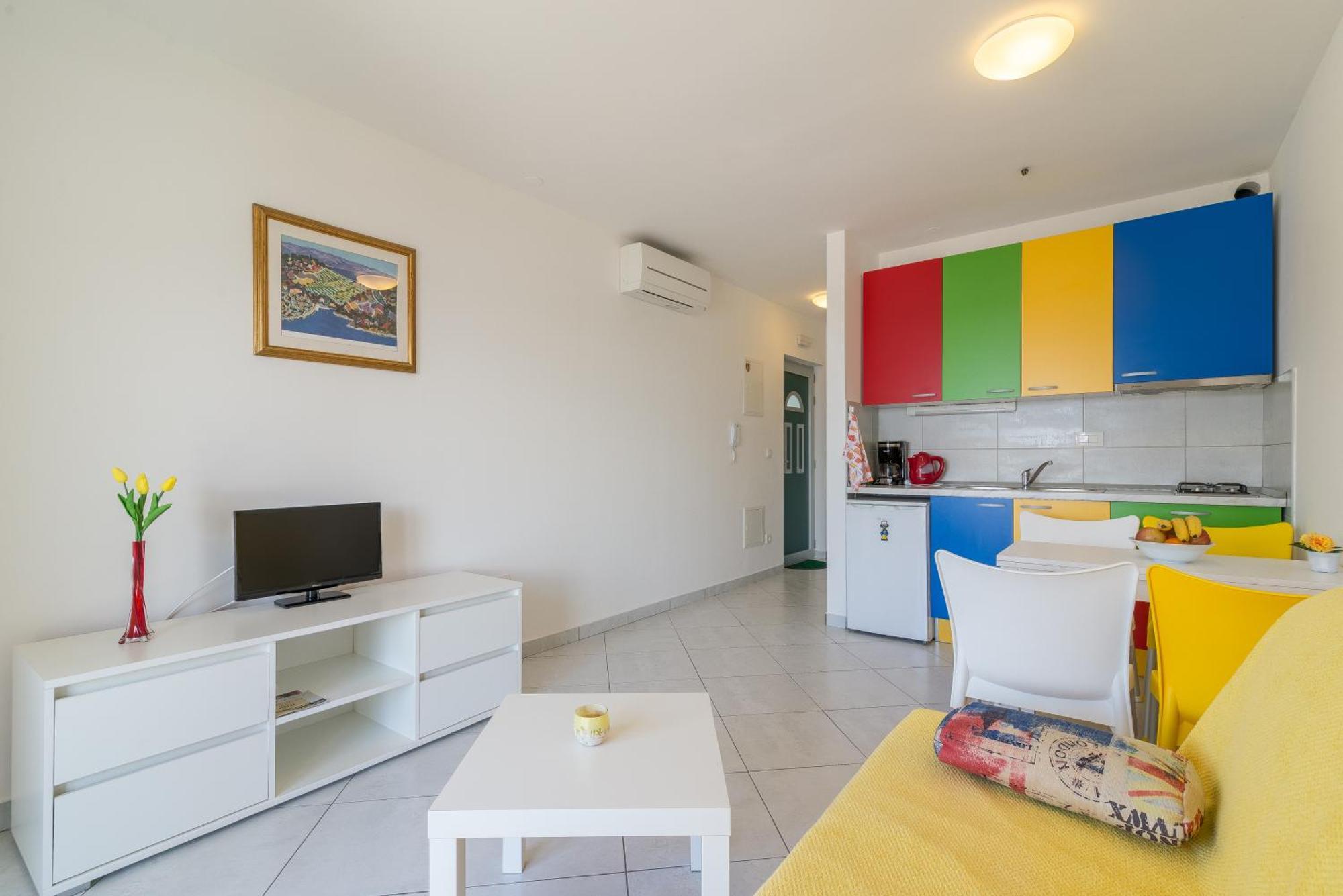 Beachfront Apartments Villa Sisa Primošten Kültér fotó