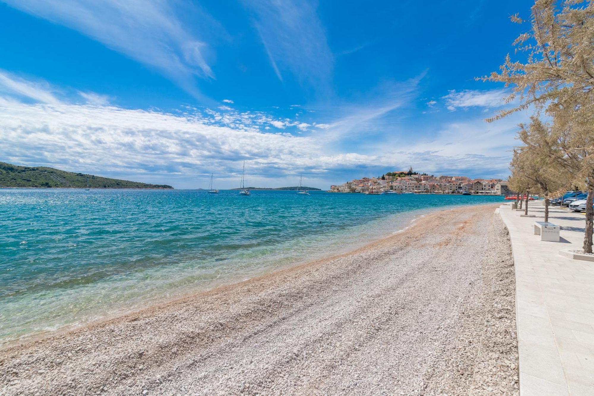 Beachfront Apartments Villa Sisa Primošten Kültér fotó