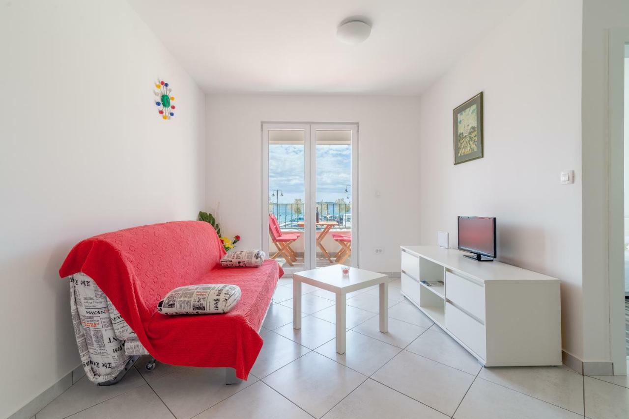 Beachfront Apartments Villa Sisa Primošten Kültér fotó